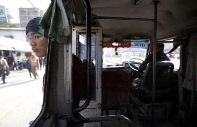 Qadınlar üçün avtobus - FOTO Qadınlar üçün avtobus - FOTO