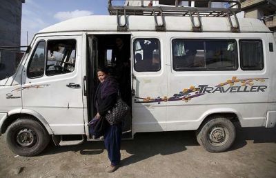 Qadınlar üçün avtobus - FOTO Qadınlar üçün avtobus - FOTO