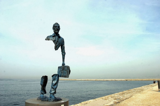 Dünyanın ən qeyri-adi heykəlləri - FOTOLAR