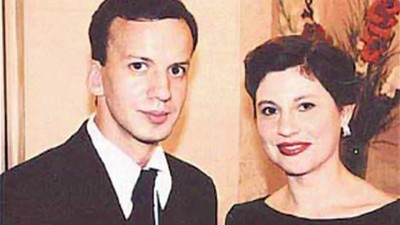 Məmur xanımları arasında ən varlı azərbaycanlı qadın - FOTO Məmur xanımları arasında ən varlı azərbaycanlı qadın - FOTO