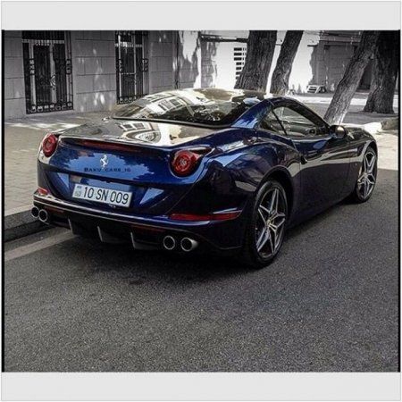 "Ferrari" ilə qəza törədən xanım Eldar Mahmudovun qızı imiş