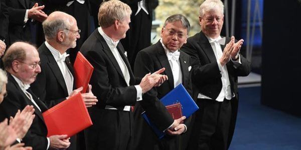 Nobel mükafatı sahiblərinə təqdim edildi - FOTO