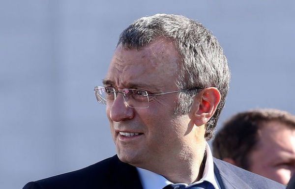 Oliqarx Məmişov Kərimova görə hiddətləndi: “Onu cinayətkar kimi tutublar...”