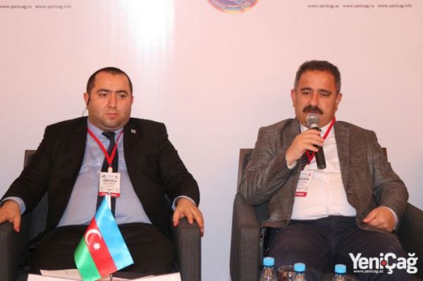 "Azərbaycan mətbuatı rus və türk mediası arasında körpüdür"