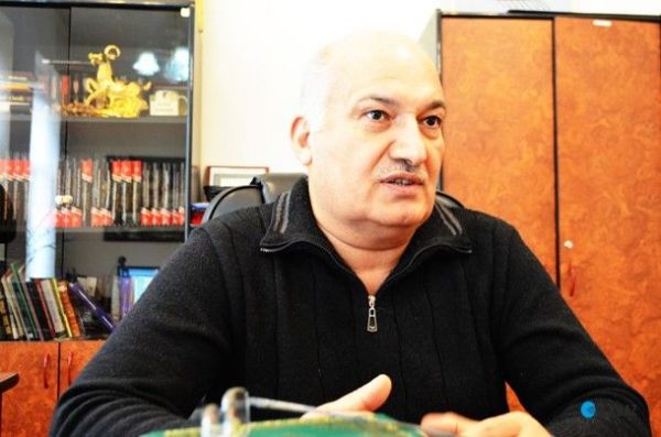 Araz Əlizadənin “türk söhbəti”nə sərt cavablar