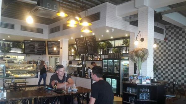 Yeni Zellandiyada “Cafe Baku” - FOTO