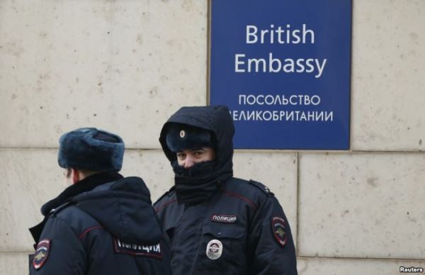 Rusiya 23 Britaniya diplomatını ölkədən çıxarır