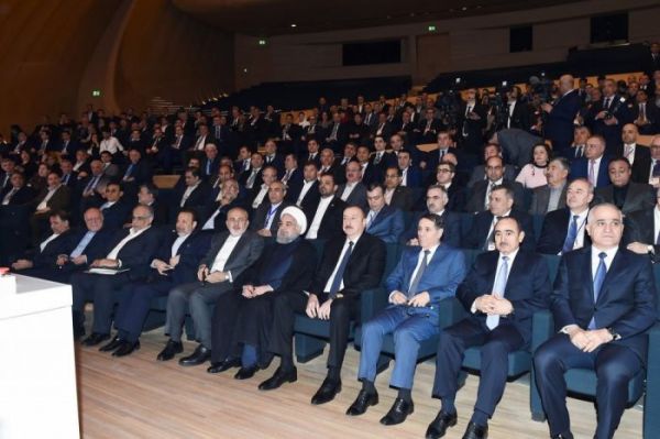 İlham Əliyev və Həsən Ruhani Azərbaycan-İran biznes forumunda