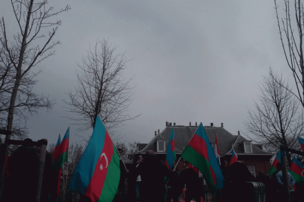Niderlandda anti-Azərbaycan qruplarına qarşı kütləvi aksiya keçirilib - FOTOSESSİYA