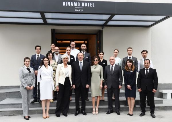 Prezident Bakıda otel açılışında iştirak edib - FOTO - YENİLƏNİB