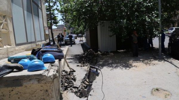 Binəqədidə növbəti rəzalət: Sakinləri dövlətdən narazı salanlar kimlərdir?! – FOTO - VİDEO