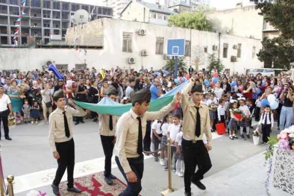 Azərbaycanda Bilik Günü qeyd olunur