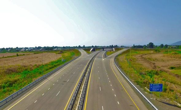 İlham Əliyev avtomobil yolunun açılışında - FOTO