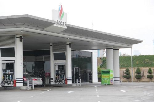 Unikal addım: istifadəsiz geyimləri bu qutuya atın - FOTO