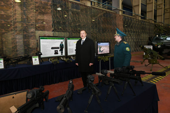 Prezident İlham Əliyev yeni sərhəd gözətçi gəmisi ilə tanış olub