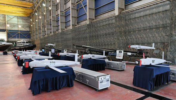 Prezident İlham Əliyev yeni sərhəd gözətçi gəmisi ilə tanış olub