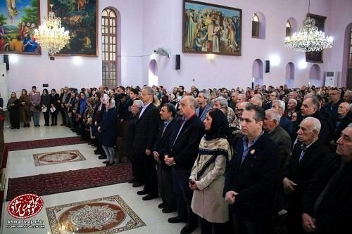 Əhmədinejad Miladı ermənilərlə qeyd etdi - FOTO