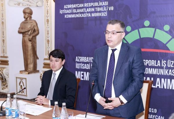 Azərbaycanda ilk dəfə mobil imza vasitəsilə memorandum imzalandı
