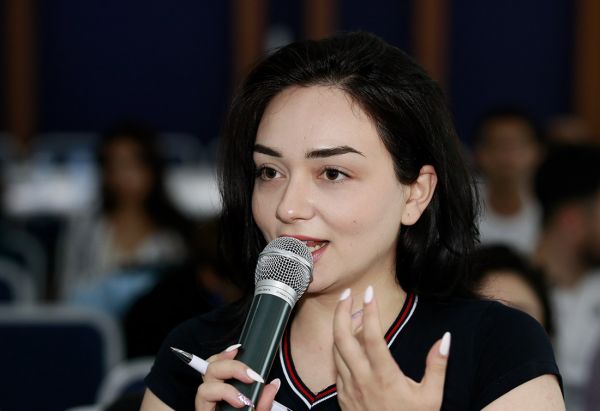 “Diaspor fəaliyyəti və media” mövzusunda müzakirə aparılıb - FOTO/VİDEO