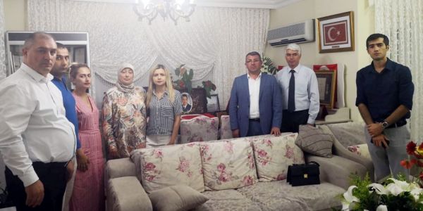Samir Adıgözəlli Türkiyədə 15 iyul şəhidinin ailəsini ziyarət etdi.