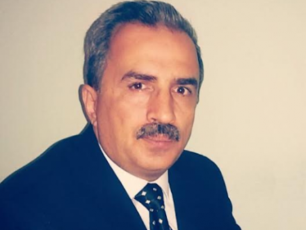 Sabir Rüstəmxanl: Fazil Mustafanın keçmişə münasibətində qəsdçi bir mövqe duyulur. Sənin Şah İsmayıl Xətai ilə nə işin var?