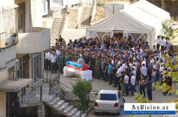 Pilot Rəşad Atakişiyevlə vida mərasimi - FOTOLAR