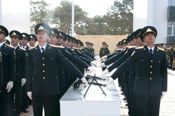 Polis Akademiyasında andiçmə mərasimi keçirilib