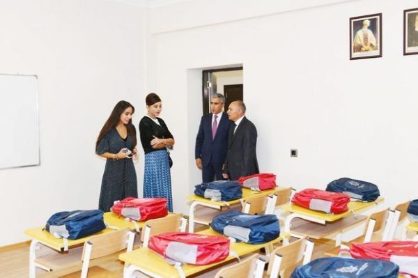 Mehriban Əliyeva Şamaxıda orta məktəbin açılışını edib - FOTO