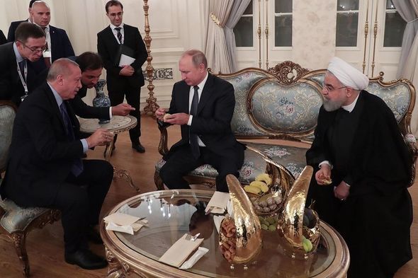 Ərdoğan Putin və Ruhanini əncirə qonaq etdi - FOTO