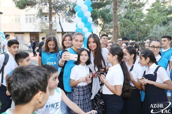 Leyla Əliyevanın təşəbbüsü ilə daha bir həyət abadlaşdırıldı - FOTO
