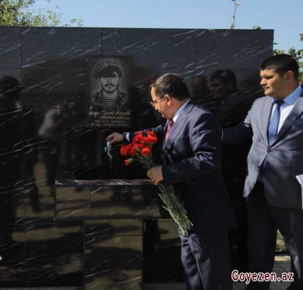 Qazaxda şəhid Səməd Hacıyev adına bulağın yenidənqurmadan sonra açılışı olub