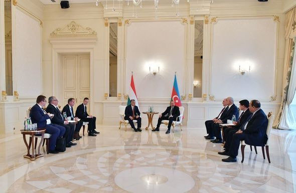 Prezident Macarıstanın Baş Naziri ilə görüşüb - FOTO