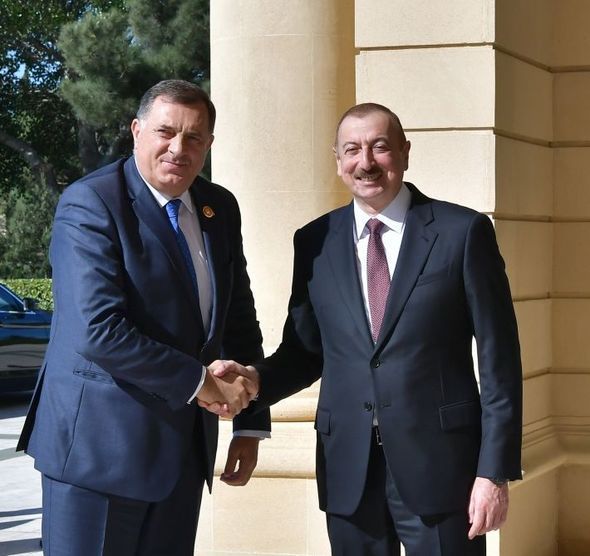 Prezident görüş keçirib - FOTO