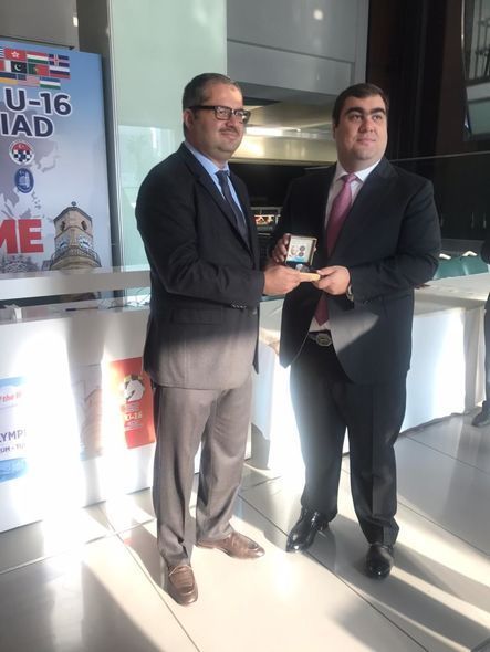 Azərbaycan şahmatçıları Olimpiadada daha iki medal qazanıb - FOTO