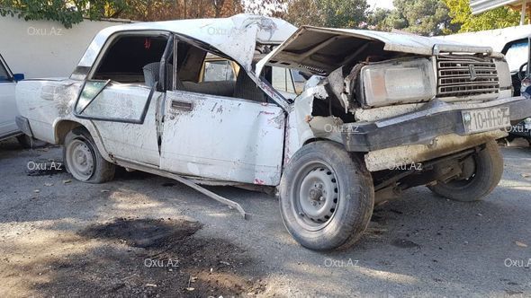 Göyçayda maşın dirəyə çırpıldı, sürücü öldü, iki kənd işıqsız qaldı - FOTO