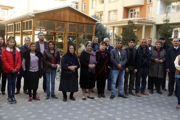 Şəhid ailələri və Qarabağ əlillərinə ev verildi - FOTO