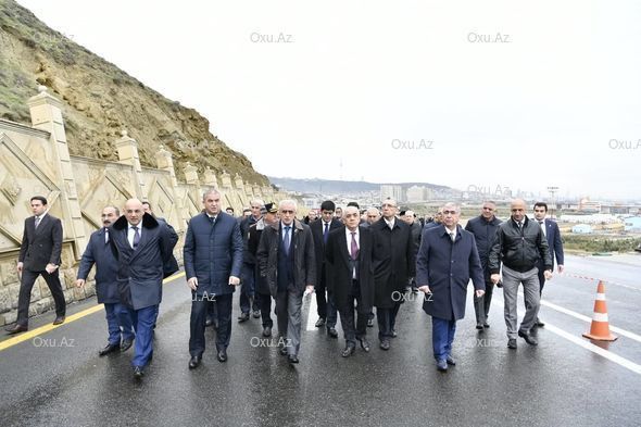 Rəsmilər Bibiheybət sürüşmə zonasında - FOTO