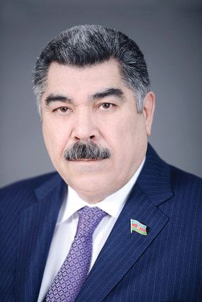 Rüstəm Xəlilov Hacıqabul Rayon İcra Hakimiyyətinin başçısı təyin edilib