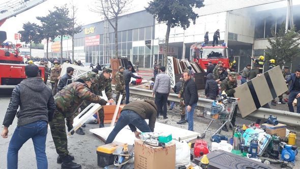 Bakıda dəhşətli yanğının söndürülməsinə amfibiya təyyarə cəlb edildi - FOTO/VİDEO