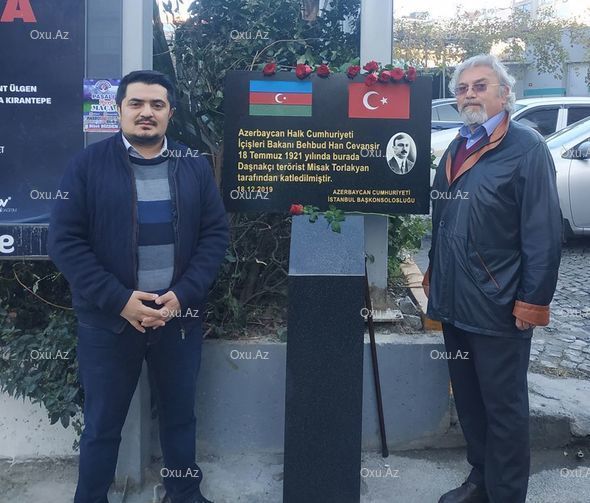İstanbulda AXC nazirinə abidə qoyuldu - FOTO