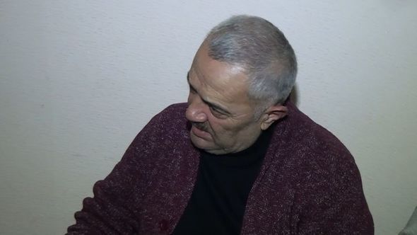Azərbaycanda qaşıq vasitəsilə iki mağaza soydular - FOTO