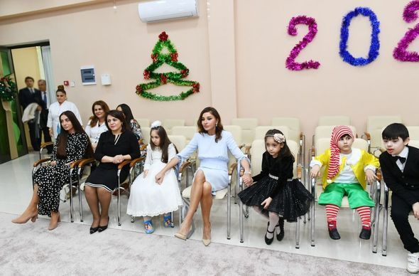 Mehriban Əliyeva Uşaq Psixonevroloji Mərkəzində əsaslı təmirdən sonra yaradılan şəraitlə tanış olub - FOTO