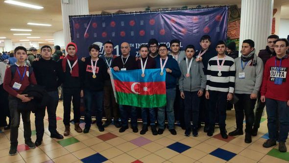 Məktəblilər olimpiadada qızıl medal qazandı - FOTO