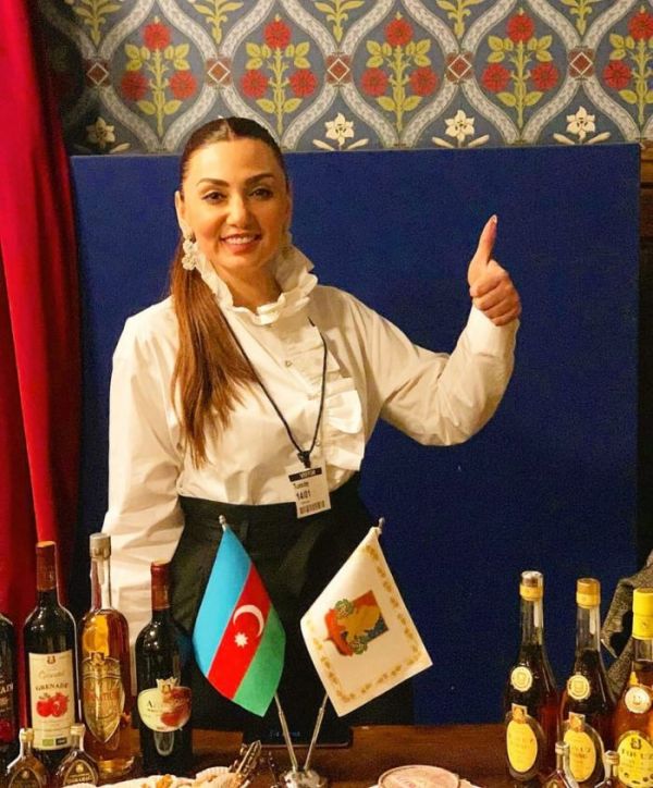 Günel Məmmədhəsənova "Made in Azerbaijan" brendini Londonda təqdim etdi - Fotolar