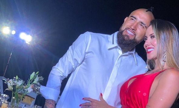“Barselona”nın futbolçusu model sevgilisindən ayrıldı - FOTO