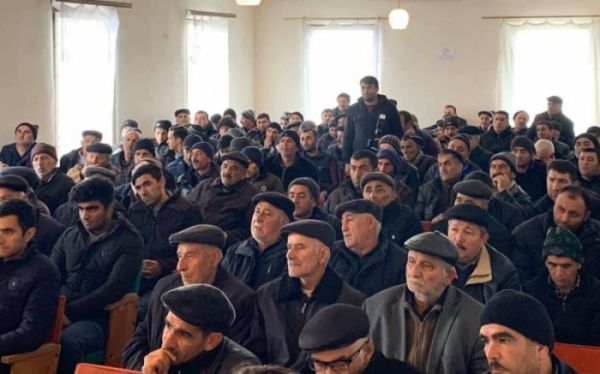 Nefçaladan Sabir Rüstəmxanlıya böyük sevgi: Bizim üçün alternativiniz yoxdu