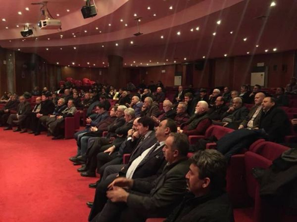 Əskişəhər Azərbaycanlılar Dərnəyi 20 Yanvar Şəhidlərinin əziz xatirəsinə Taşbaşı Mədəniyyət mərkəzində konfrans təşkil edib
