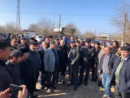 Çingiz Qənizadə Beyləqanda seçicilərlə görüşüb - FOTOLAR