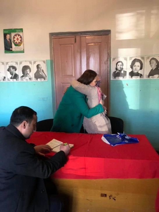Qənirə Paşayeva Dönük Qırıqlı kəndində seçicilərlə görüşüb - FOTOLAR