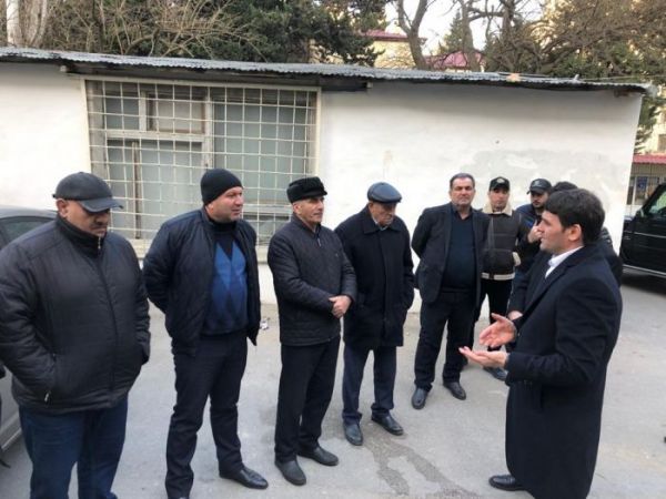 Güloğlan Cabbarovun seçicilərlə görüşü davam edir-FOTO